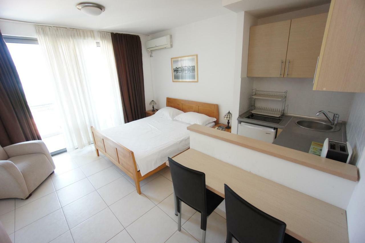 Apartments Becici Sunset Budva Bagian luar foto